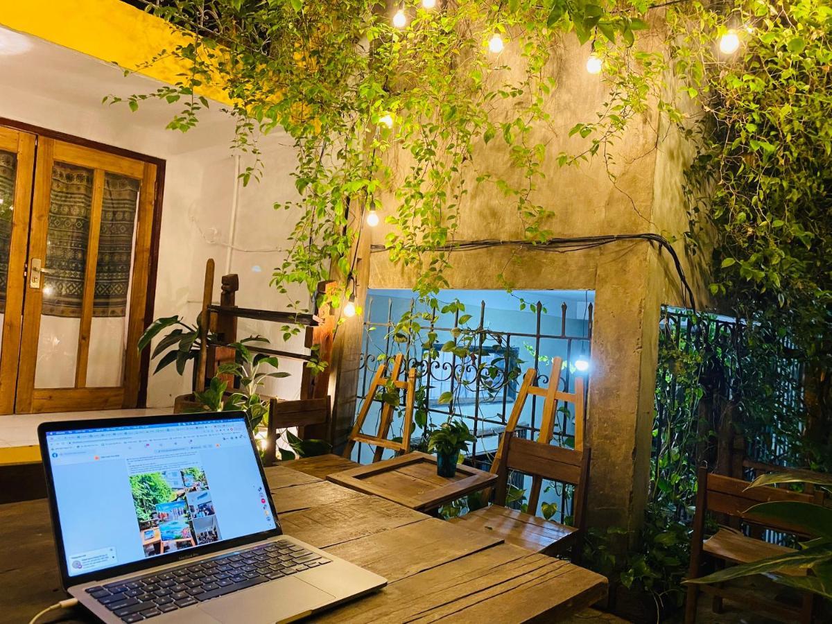 Chu Nhat Cafe & Homestay - 12 Ngo 41 Duong Lang - Co So 1 Hanoï Extérieur photo