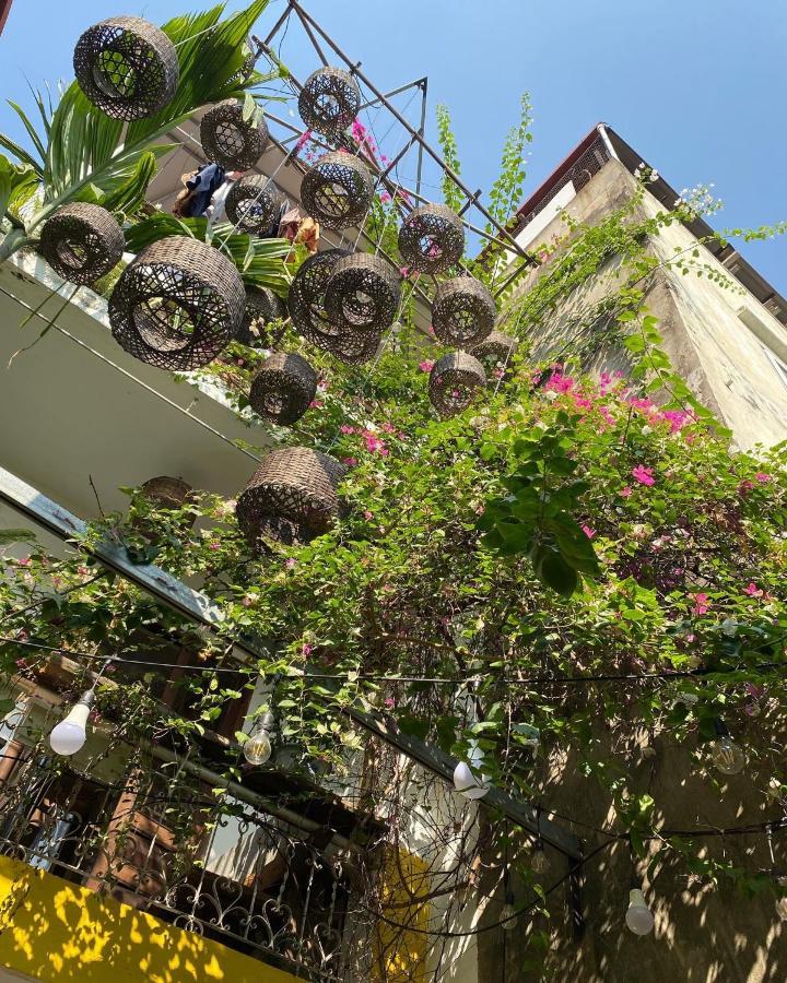 Chu Nhat Cafe & Homestay - 12 Ngo 41 Duong Lang - Co So 1 Hanoï Extérieur photo